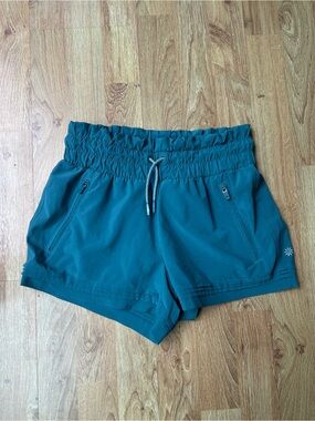 Athleta Girls Shorts Teal Size 14